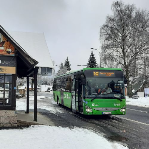 Harrachov-BUS-zelený-vizuál čtverec